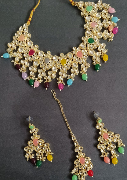 Multicolor Vamika Necklace Set