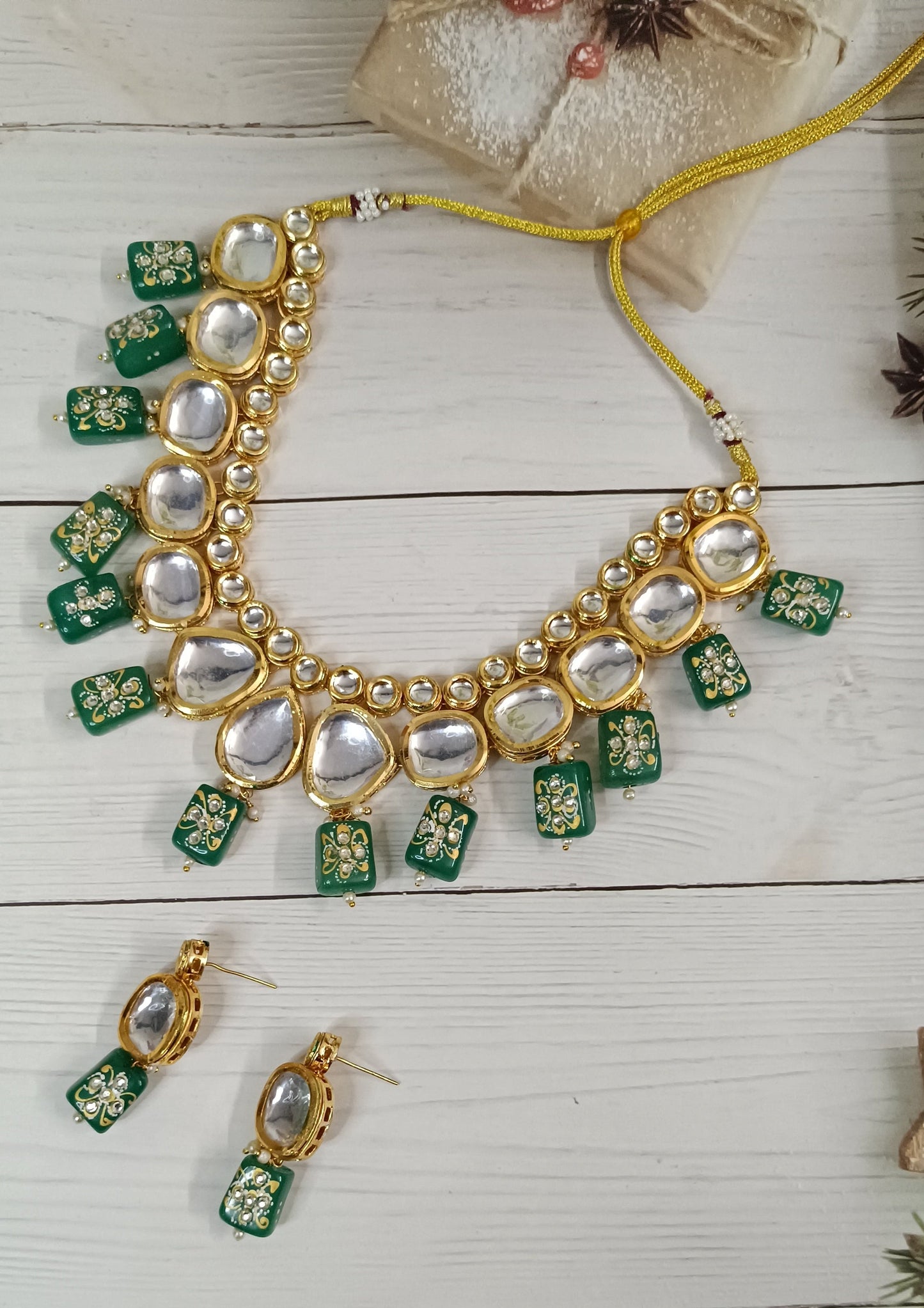 Green Prisha Necklace Set